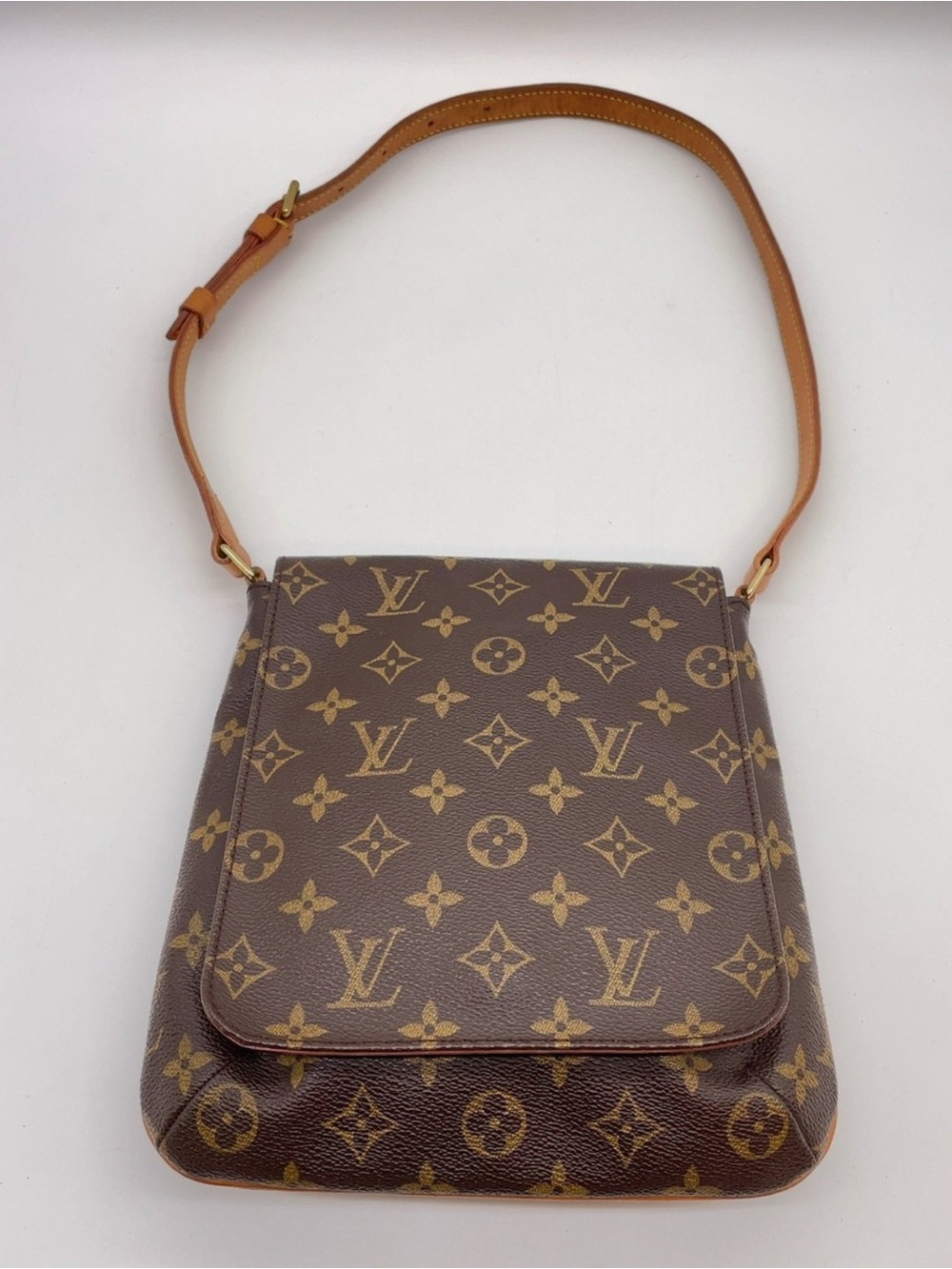Louis Vuitton Monogram Crossbody Bag Musette Salsa short 💫 - Picture 5 of 16